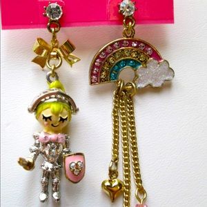 ISO: BJ Fairyland Knight Earrings Mismatched/Match